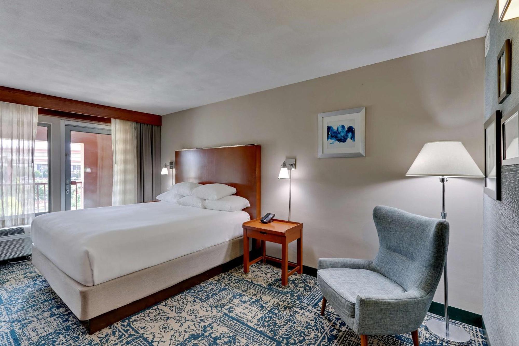 Drury Inn & Suites San Antonio Airport Bagian luar foto