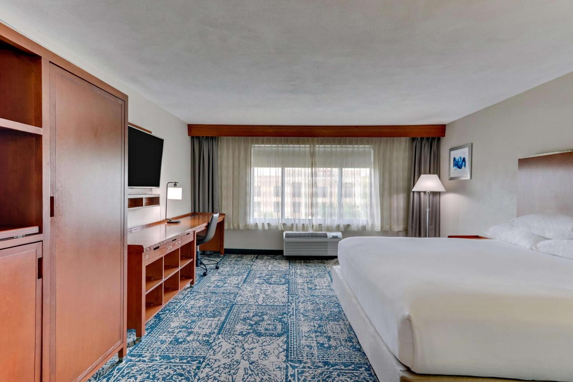 Drury Inn & Suites San Antonio Airport Bagian luar foto